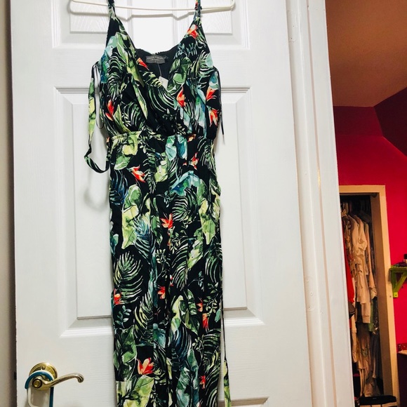 Ruby Jenna palm jumpsuit. Open tie jogger leg - Picture 1 of 3